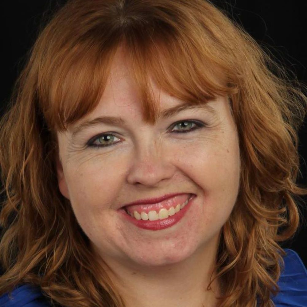 Meet your Posher, Angela